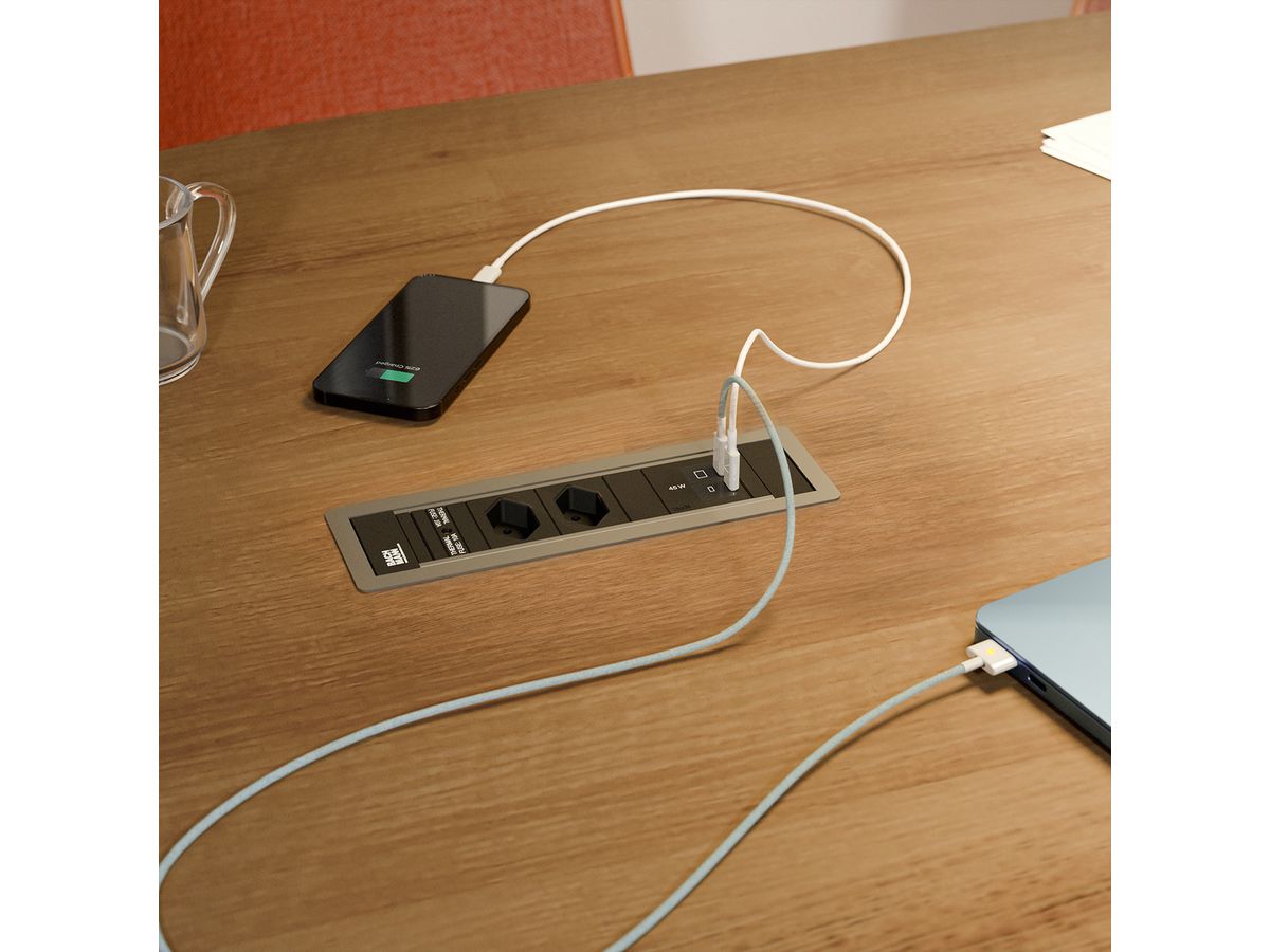BACHMANN POWER FRAME S 2xCH 0°, 1xUSB C/C 45W L=0,2m