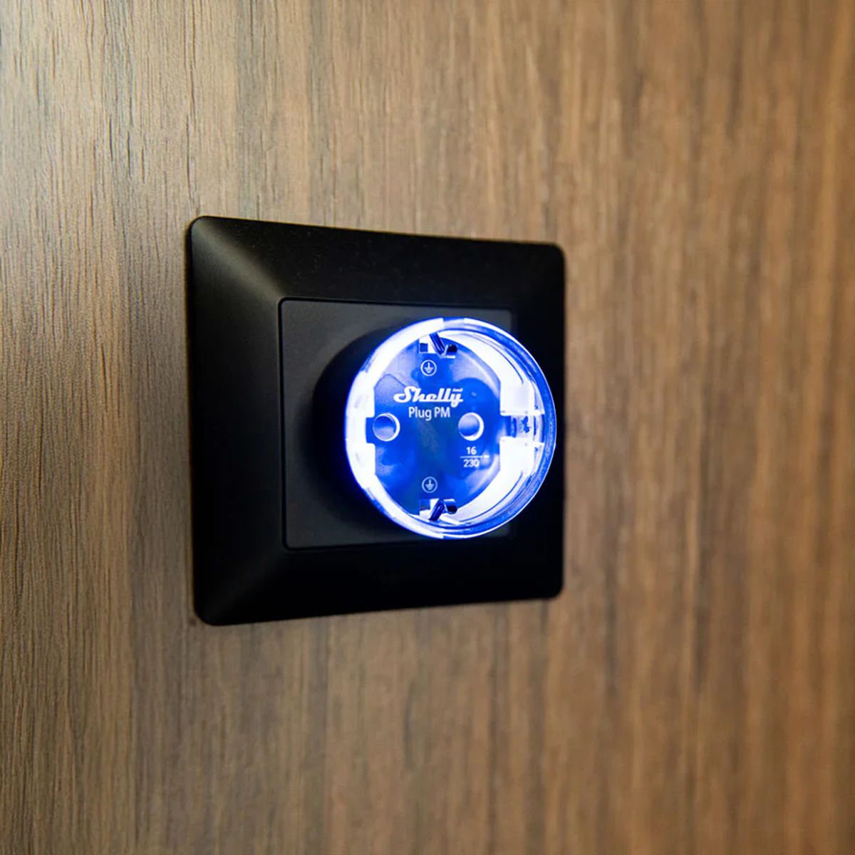 Shelly SmartPlug PM Gen3 schwarz