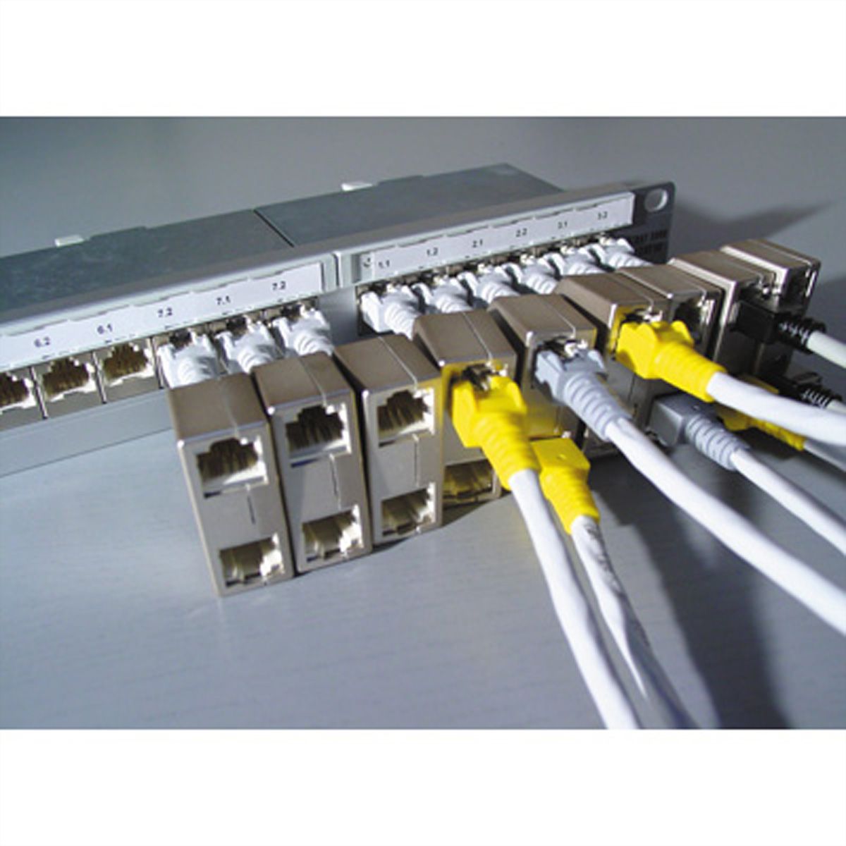 Gestion des câbles de raccordement - Connect Com AG