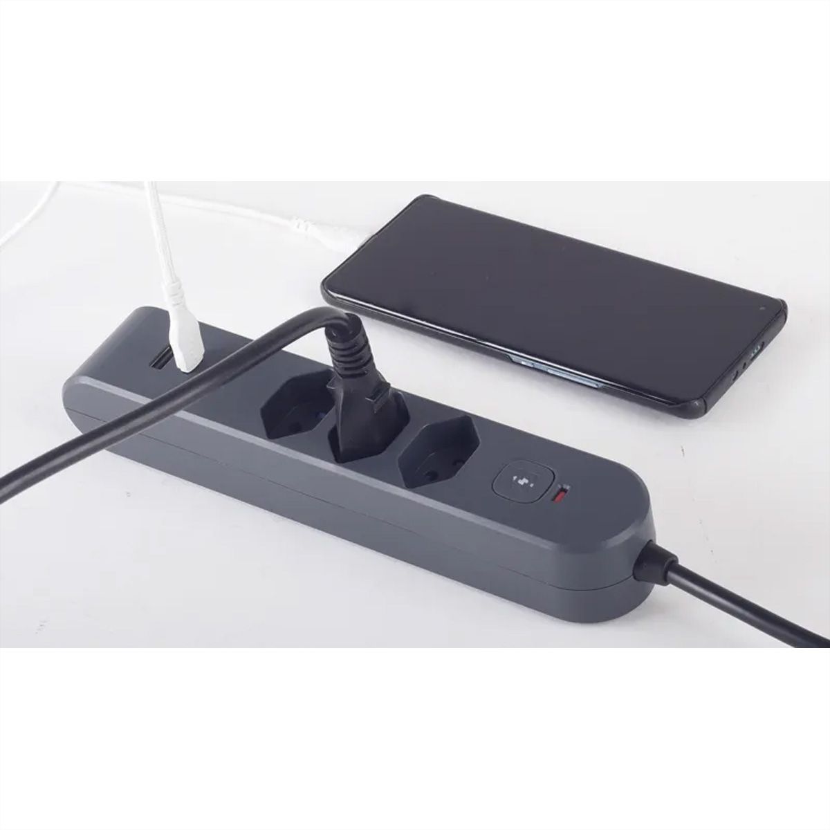 Steffen Steckdosenleiste IQ 3fach, PRO 3xT13 + 1xUSB-A 18W + 1xUSB-C PD 20W, 3m, schwarz