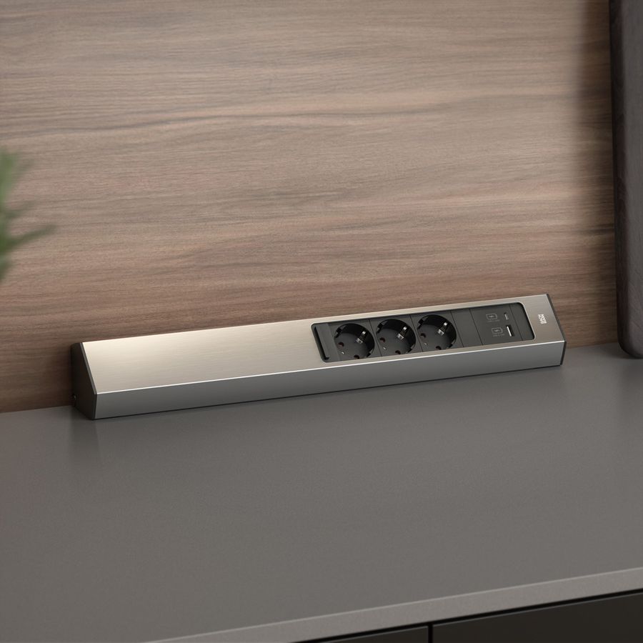 BACHMANN CASIA 2 3xCEE7/3 1xUSB A/C 22W 2,0m AEH aspect inox