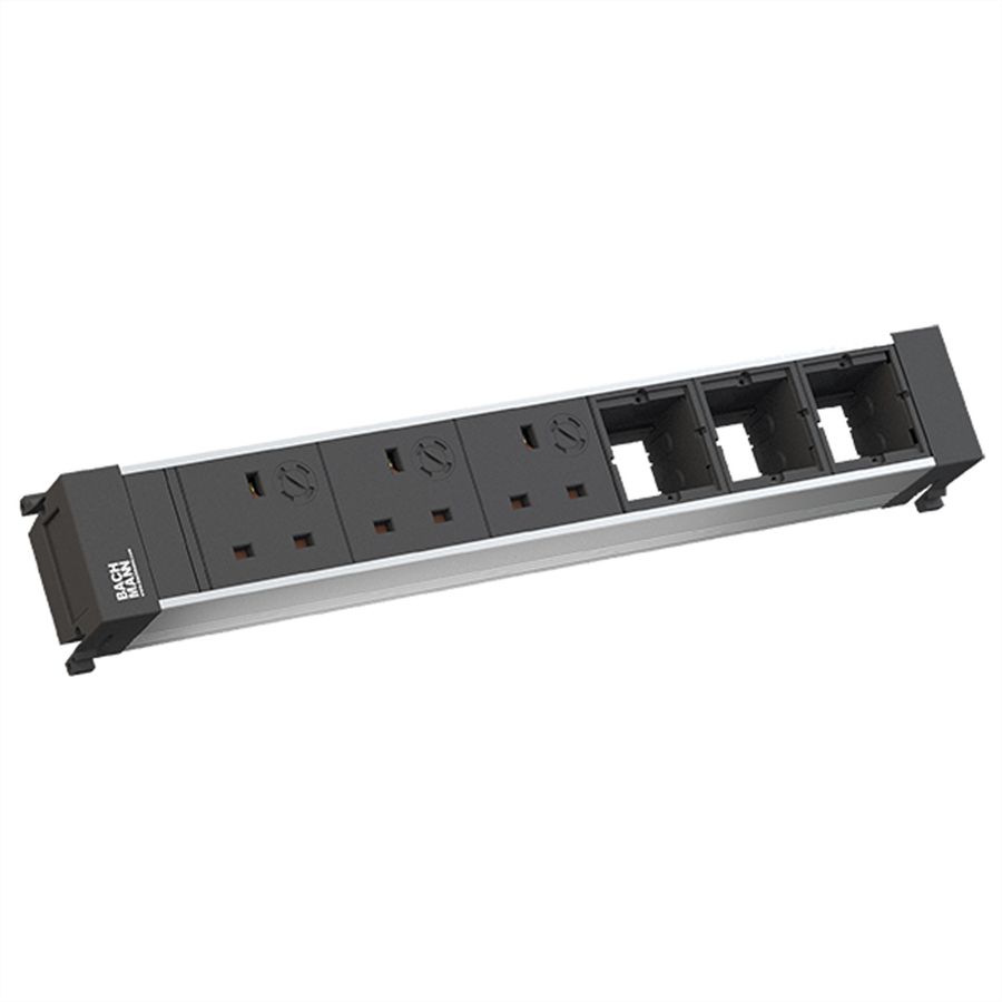 BACHMANN POWER FRAME 3xUK 90° 3,15A 3xCM, UK