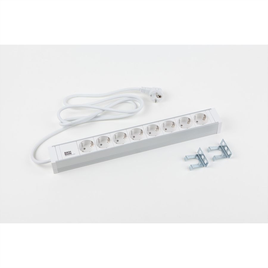 BACHMANN 19" 1,5UH 8xCEE7/3 ws courant 2,0m CEE7/7