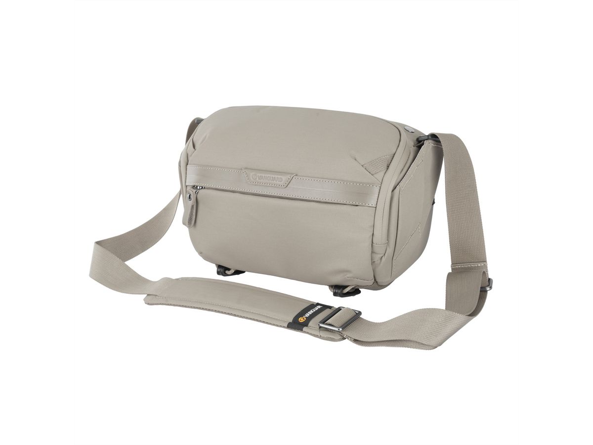 Vanguard VEO METRO S4L CM Schultertasche, creme, 4 Liter