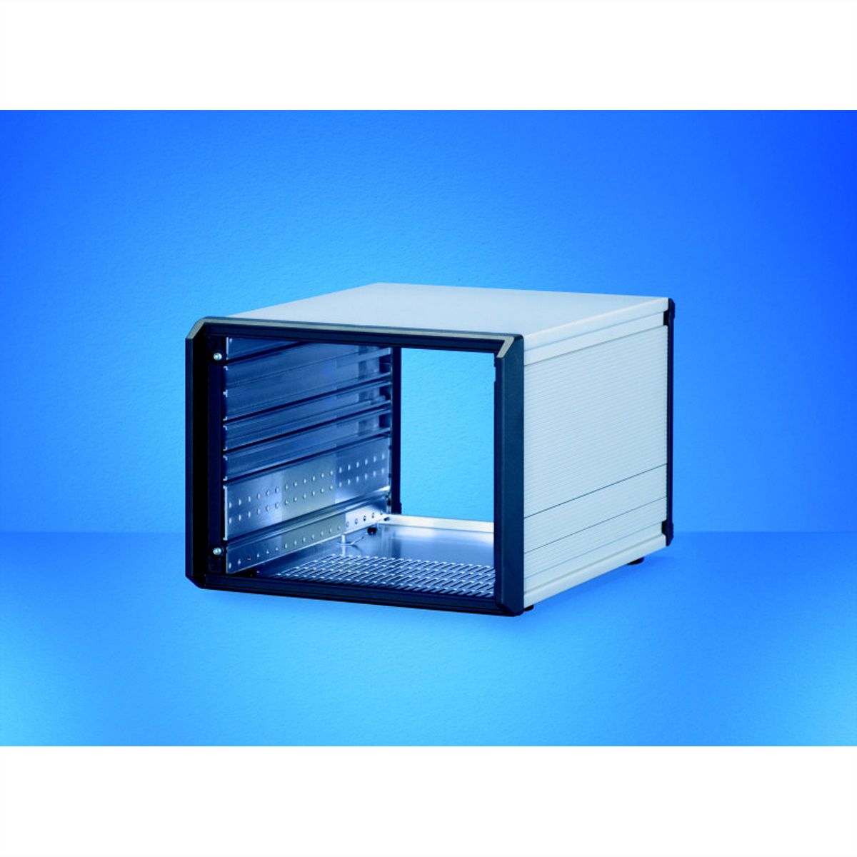 Mallette PropacPRO SCHROFF, non blindée, 4 U, 42 HP, 266 mm