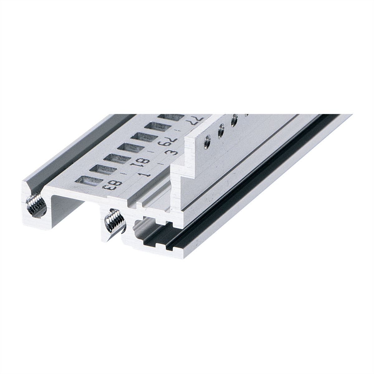 SCHROFF Typ H-MZ stabil, mit Z-Schiene - MODULSCH. HINTEN 84TE H MZ