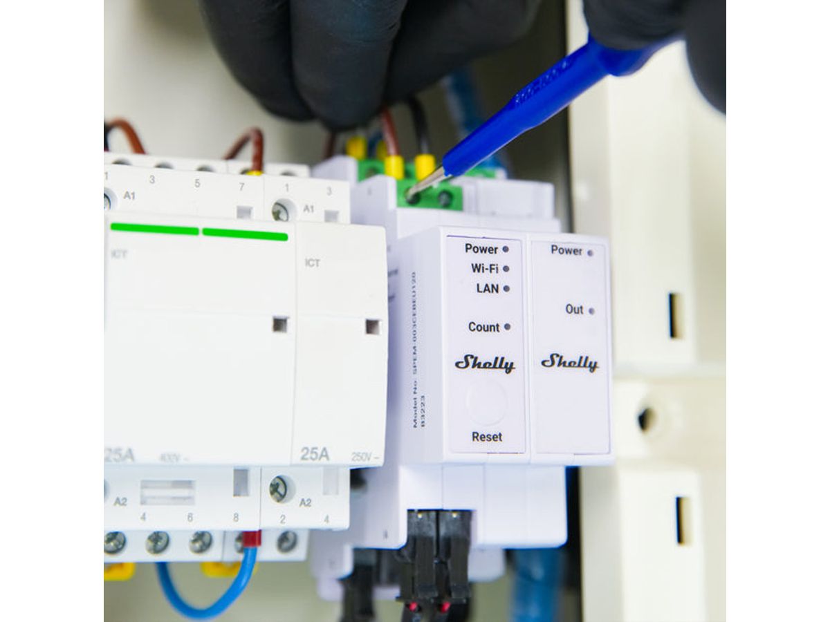 Shelly Appareil de mesure d'énergie Pro 3EM