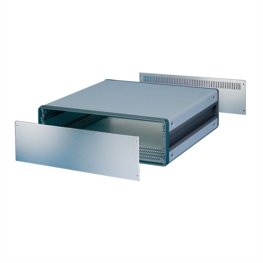Panneau arrière CompacPRO SCHROFF avec fentes ventilées, 3 U, 84 HP