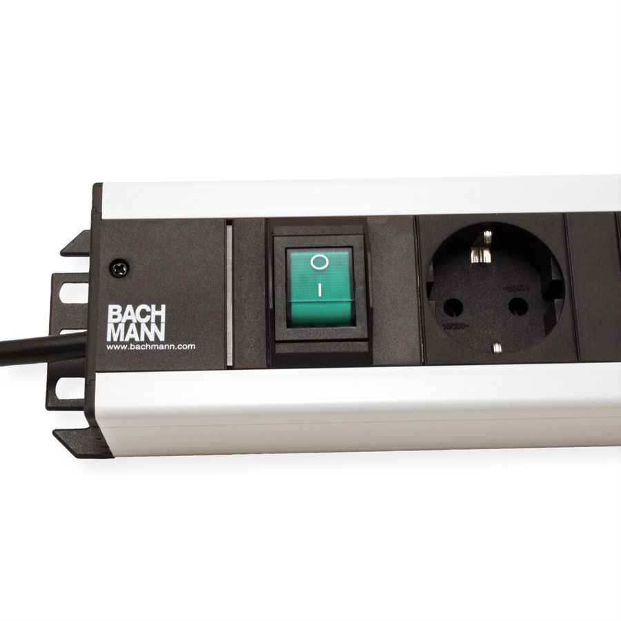 BACHMANN Multiprise 6x contact de protection, interrupteur, compatible rack 19 pouces, Chargeur USB 60W 1xABD GST18, 2 m