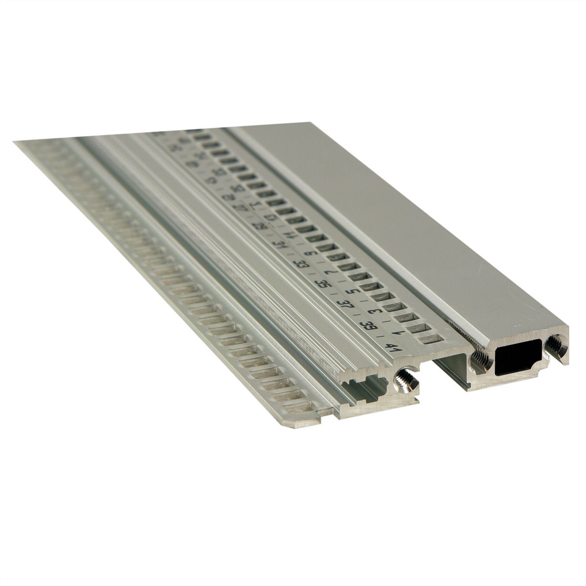 SCHROFF MODULSCH. VORNE 84TE RUG LD