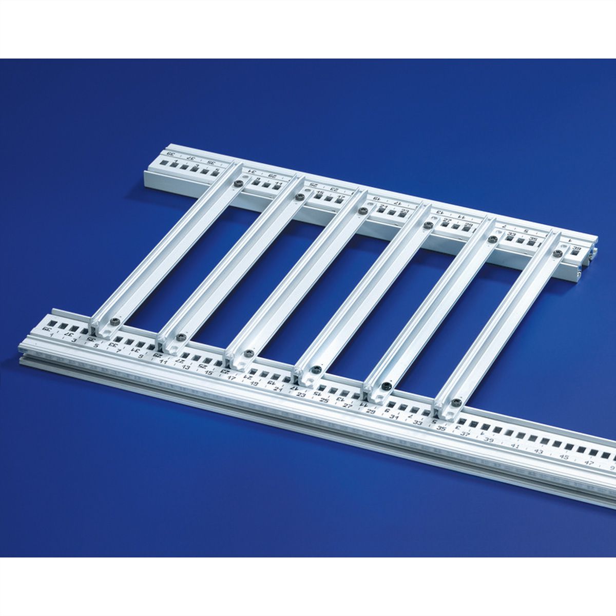 Accessoire pour rail de guidage SCHROFF pour circuits imprimés lourds, extra-fort, aluminium, 280 mm, largeur de rainure 2 mm, argent