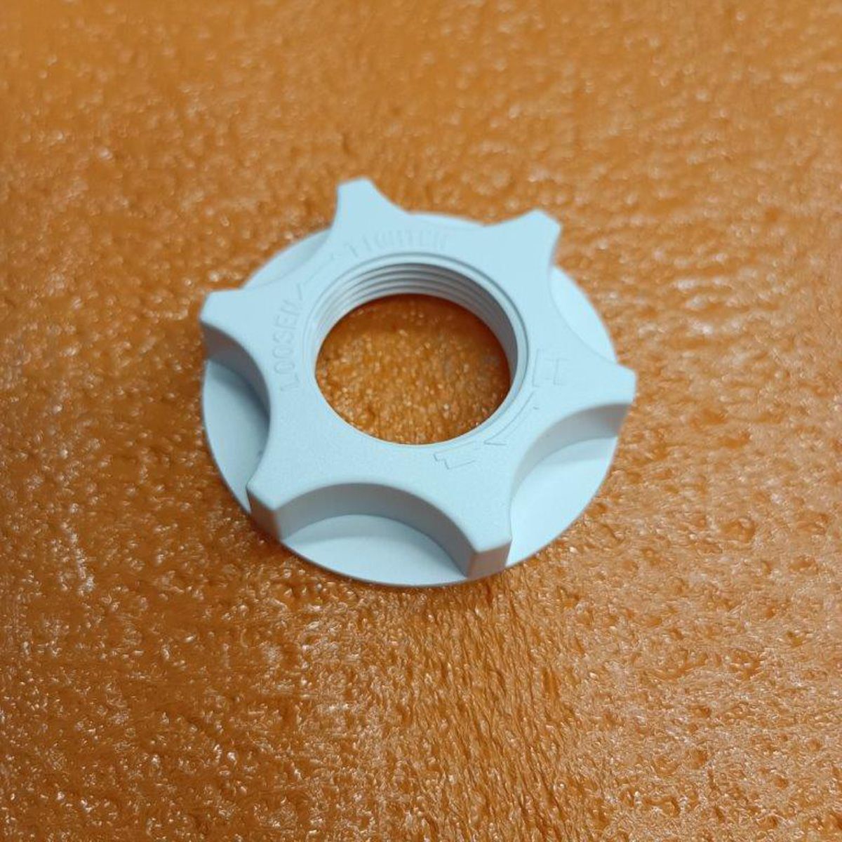 Écrou arrière pour grille type 7584