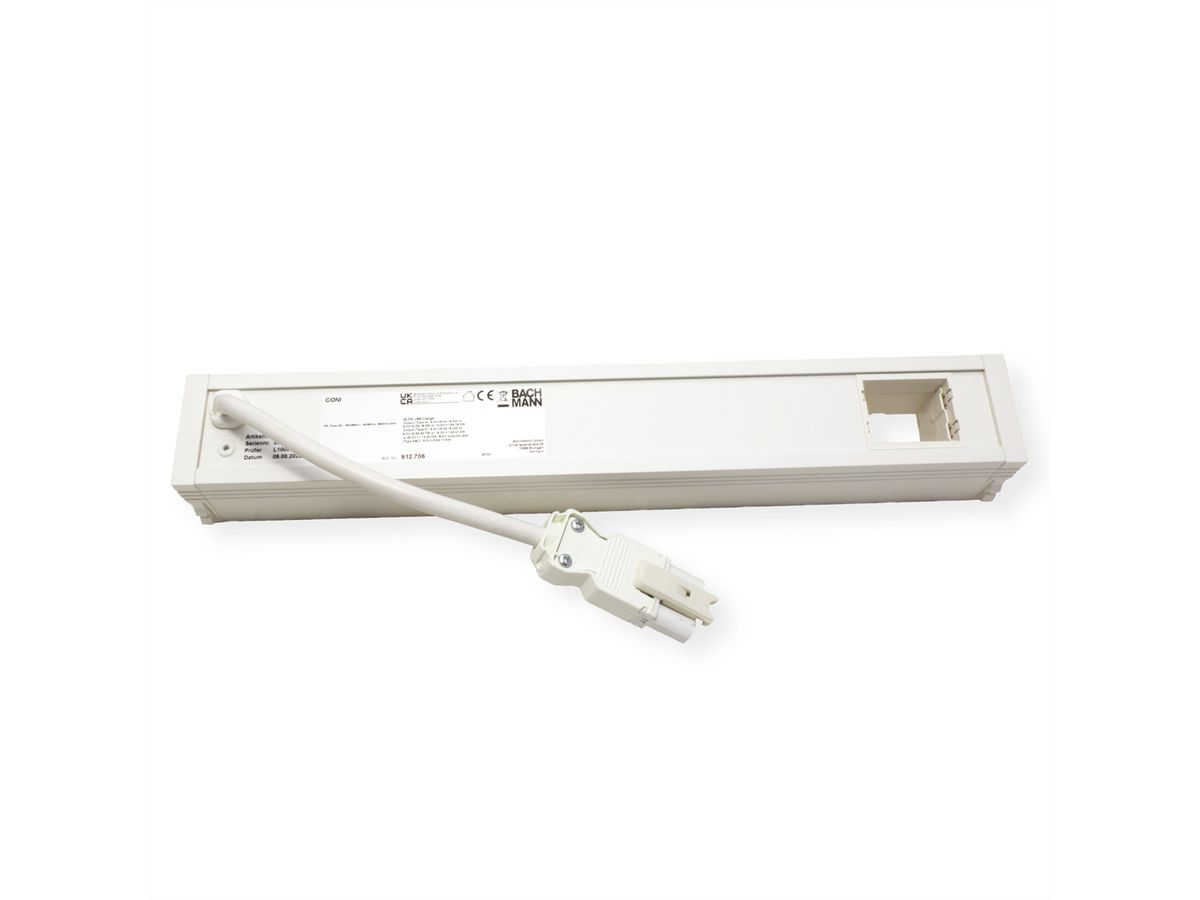 BACHMANN CONI 4xUTE 1xUSB A/C 22W 1xCM 0,2m GST18 RAL9010
